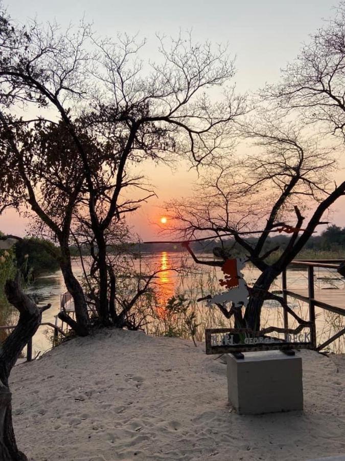 White Sands Lodge Divundu エクステリア 写真